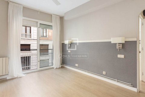 Купить квартиру в Барселона, Испания с 4 спальни, 130м², № 4072 - фото 20