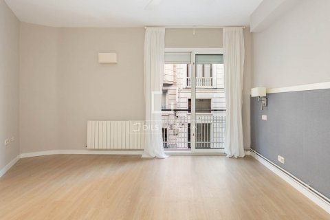 Купить квартиру в Барселона, Испания с 4 спальни, 130м², № 4072 - фото 16