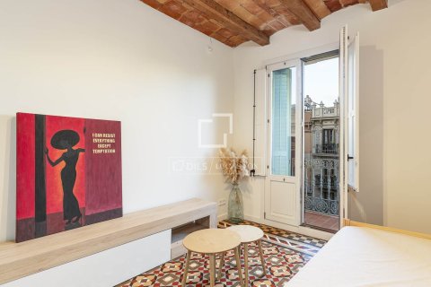 Apartamento de 3 dormitorios en venta en Barcelona, Cataluña, Spain № 4073 - foto 24