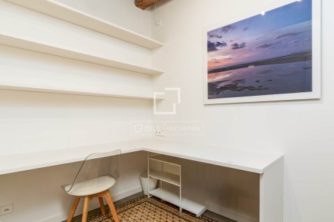 Apartamento de 3 dormitorios en venta en Barcelona, Cataluña, Spain № 4073 - foto 21