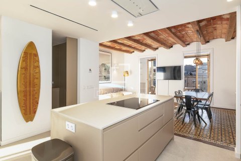 Apartamento de 3 dormitorios en venta en Barcelona, Cataluña, Spain № 4073 - foto 10