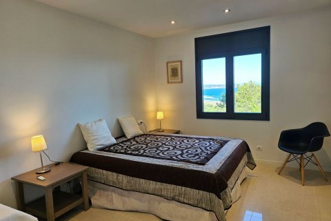 Сasa de 4 dormitorios en venta en Begur, Gerona, Cataluña, Spain № 6196 - foto 26