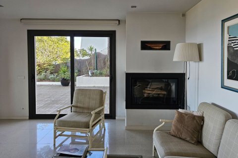 Сasa de 4 dormitorios en venta en Begur, Gerona, Cataluña, Spain № 6196 - foto 13