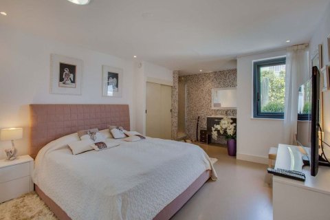 Купить дом в Калонже, Испания с 6 комнат, 532м², № 6190 - фото 5