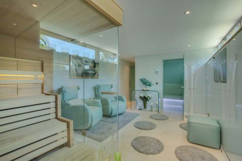 Купить дом в Калонже, Испания с 6 комнат, 532м², № 6190 - фото 14