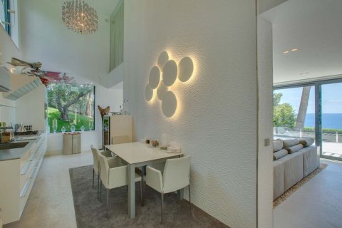 Купить дом в Калонже, Испания с 6 комнат, 532м², № 6190 - фото 19