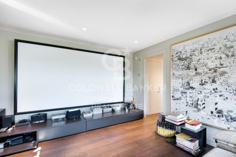 Сasa de 6 dormitorios en venta en Barcelona, Cataluña, Spain № 6047 - foto 20