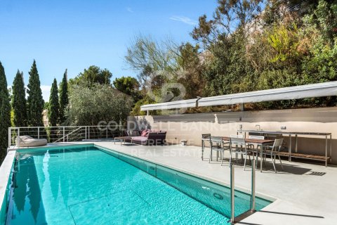Сasa de 6 dormitorios en venta en Barcelona, Cataluña, Spain № 6047 - foto 5