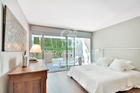 Сasa de 6 dormitorios en venta en Barcelona, Cataluña, Spain № 6047 - foto 16