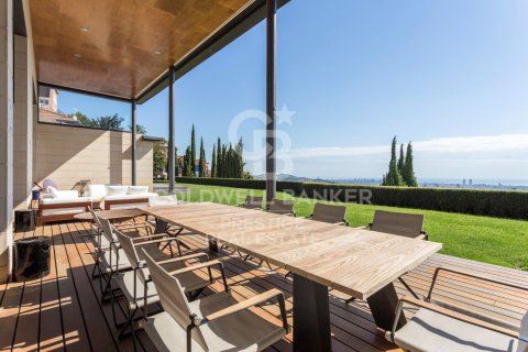 Сasa de 7 dormitorios en venta en Barcelona, Cataluña, Spain № 6051 - foto 7