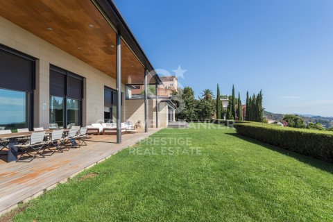 Сasa de 7 dormitorios en venta en Barcelona, Cataluña, Spain № 6051 - foto 6