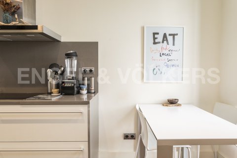 Ático de 3 dormitorios en venta en Sant Martí, Barcelona, Cataluña, Spain № 2647 - foto 28