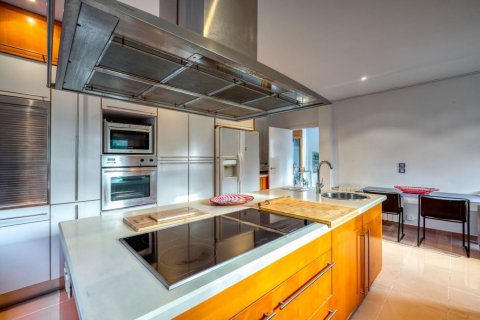 Сasa de 6 dormitorios en venta en Sant Cugat del Vallès, Barcelona, Cataluña, Spain № 1438 - foto 9