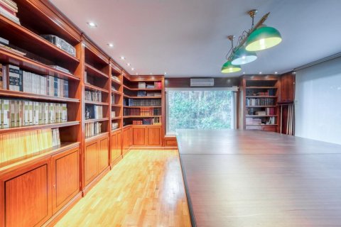Сasa de 6 dormitorios en venta en Sant Cugat del Vallès, Barcelona, Cataluña, Spain № 1438 - foto 14