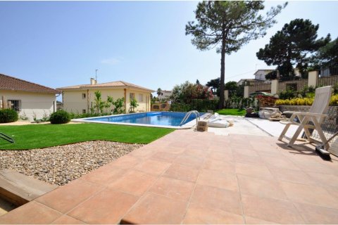 Сasa de 8 dormitorios en venta en Lloret de Mar, Gerona, Cataluña, Spain № 1362 - foto 10