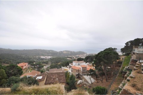 Сasa de 6 dormitorios en venta en Lloret de Mar, Gerona, Cataluña, Spain № 1363 - foto 18
