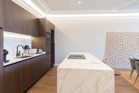 2 bedrooms apartment for sale in Barcelona, Catalonia, Spain № 1364 - photo 10