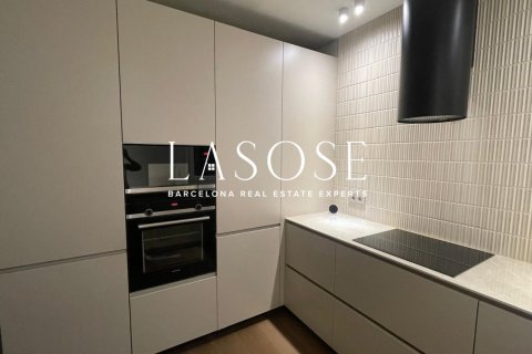 3 bedrooms apartment for sale in Eixample, Barcelona, Catalonia, Spain № 2467 - photo 8