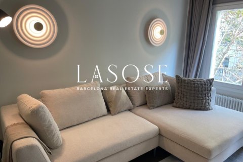 3 bedrooms apartment for sale in Eixample, Barcelona, Catalonia, Spain № 2467 - photo 17