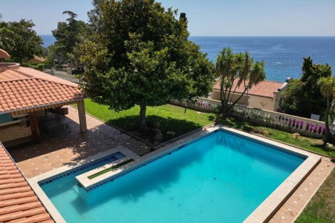 Сasa de 5 dormitorios en venta en Blanes, Gerona, Cataluña, Spain № 2470 - foto 21