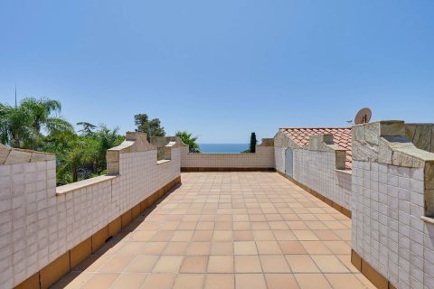 Сasa de 5 dormitorios en venta en Blanes, Gerona, Cataluña, Spain № 2470 - foto 15