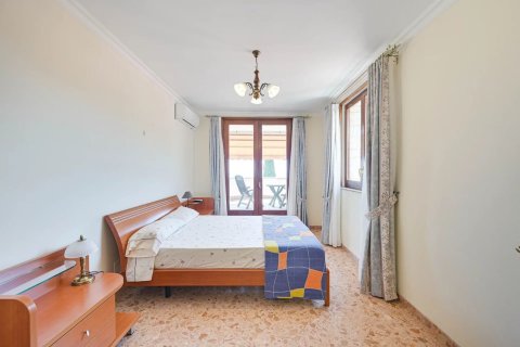 Сasa de 5 dormitorios en venta en Blanes, Gerona, Cataluña, Spain № 2470 - foto 7