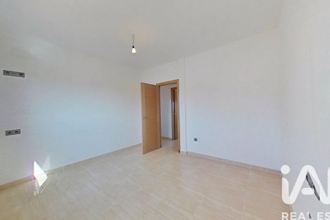 Сasa de 5 dormitorios en venta en Bellvei, Tarragona, Cataluña, Spain № 8394 - foto 6