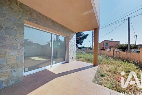 Сasa de 5 dormitorios en venta en Bellvei, Tarragona, Cataluña, Spain № 8394
