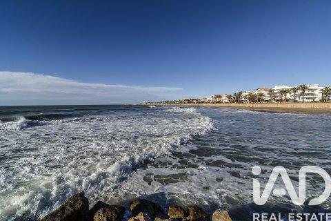 Купить квартиру в Ситжес, Испания с 2 спальни, 64м², № 8396 - фото 7