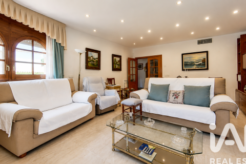 Купить дом в Эль-Вендрель, Испания с 3 спальни, 299м², № 8397 - фото 14