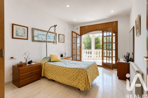 Купить дом в Эль-Вендрель, Испания с 3 спальни, 299м², № 8397 - фото 5