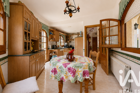 Купить дом в Эль-Вендрель, Испания с 3 спальни, 299м², № 8397 - фото 13