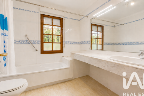 Купить дом в Эль-Вендрель, Испания с 3 спальни, 299м², № 8397 - фото 7