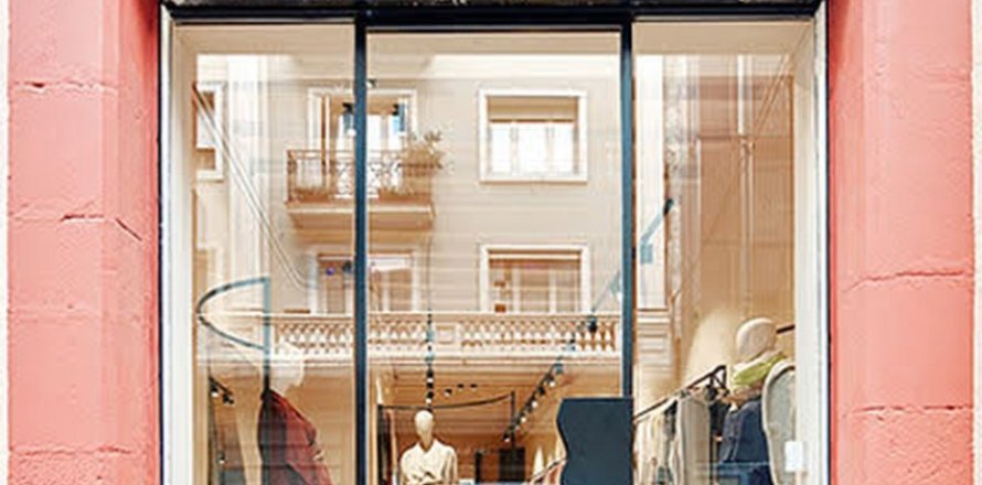 Propiedad comercial de 110 m² en venta en Barcelona, Cataluña, Spain № 1086