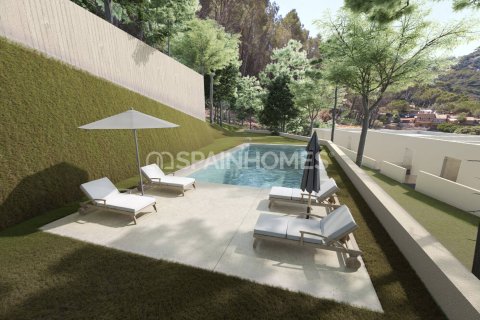 4 bedrooms apartment for sale in Begur, Girona, Catalonia, Spain № 1087 - photo 4