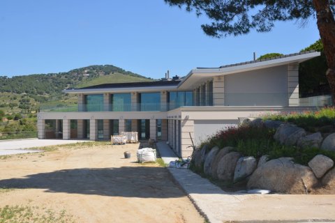 Villa de 7 dormitorios en venta en Teia, Barcelona, Cataluña, Spain № 1085 - foto 13