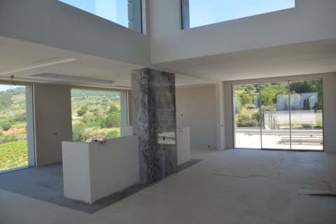 Villa de 7 dormitorios en venta en Teia, Barcelona, Cataluña, Spain № 1085 - foto 9