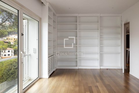 Снять в аренду виллу в Барселона, Испания с 5 спален, 392м², № 8773 - фото 15