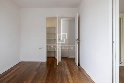 Снять в аренду виллу в Барселона, Испания с 5 спален, 392м², № 8773 - фото 25