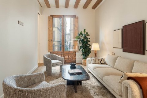 Снять в аренду квартиру в Барселона, Испания с 3 спальни, 147м², № 8772 - фото 12