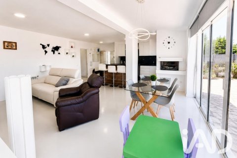 Сasa de 117 m² en venta en L'Ametlla de Mar, Tarragona, Cataluña, Spain № 8824 - foto 3