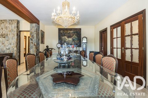 Купить дом в Виланова-и-ла-Желтру, Испания 513м², № 8820 - фото 11