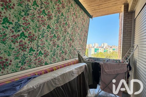Apartamento de 3 dormitorios en venta en Barcelona, Cataluña, Spain № 8822 - foto 10
