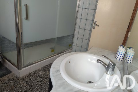 Villa de 3 dormitorios en venta en Sant Vicenc Dels Horts, Barcelona, Cataluña, Spain № 8821 - foto 18