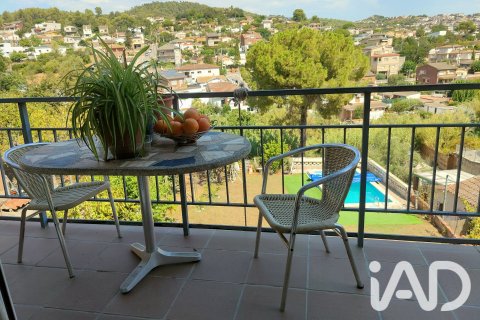 Villa de 3 dormitorios en venta en Sant Vicenc Dels Horts, Barcelona, Cataluña, Spain № 8821 - foto 29