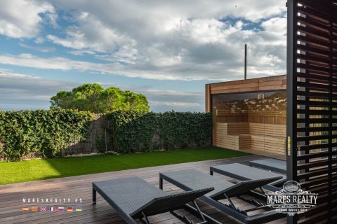 Villa de 6 dormitorios en venta en Lloret de Mar, Gerona, Cataluña, Spain № 991 - foto 10