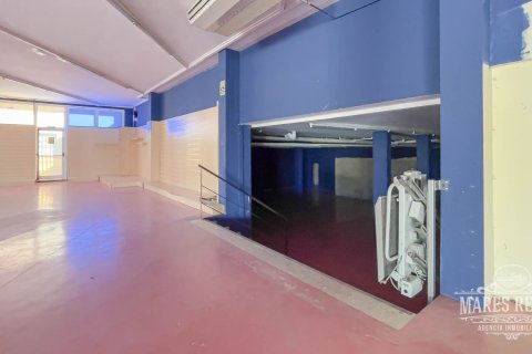 Propiedad comercial de 1174 m² en venta en Lloret de Mar, Gerona, Cataluña, Spain № 993 - foto 2