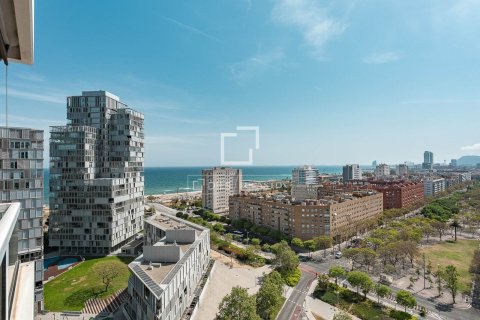Apartamento de 3 dormitorios en venta en Barcelona, Cataluña, Spain № 7142 - foto 17