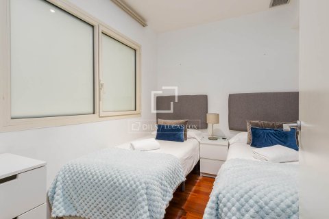 4 bedrooms apartment for sale in Barcelona, Catalonia, Spain № 3799 - photo 23