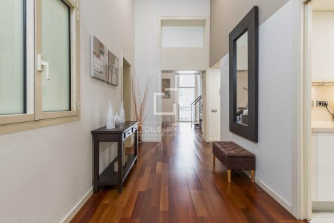 4 bedrooms apartment for sale in Barcelona, Catalonia, Spain № 3799 - photo 28